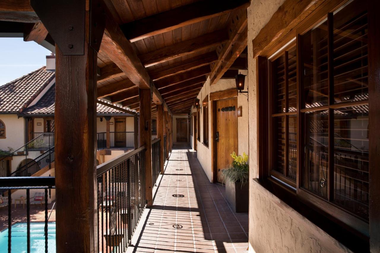 Rancho Caymus Inn Rutherford Экстерьер фото