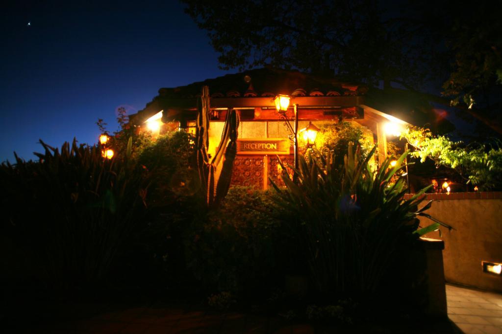 Rancho Caymus Inn Rutherford Экстерьер фото